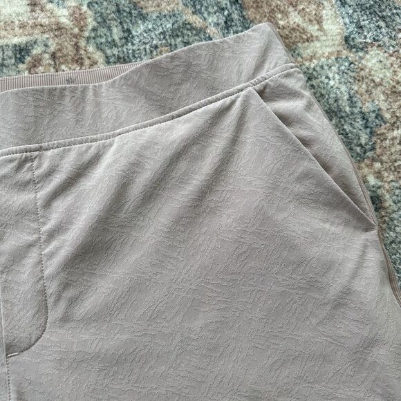 Athleta Matcha Latte Pink Lightweight Comfortable Brooklyn Ankle Jogger Size 22 - Picture 3 of 10